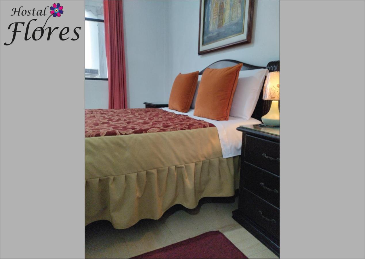 Hostal Flores Quito Exterior photo